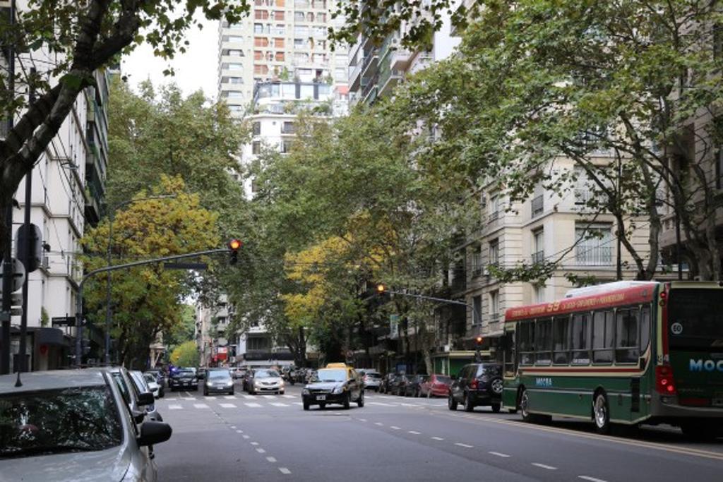 Sunny Recoleta Apartment بوينس آيرس المظهر الخارجي الصورة